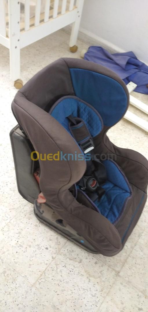 chaise bébé pour voiture 