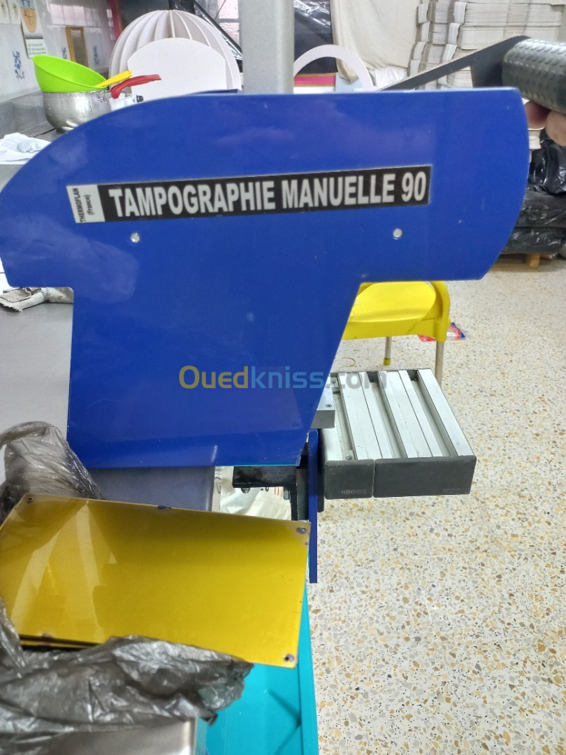 Vends Machine de Tampographie Thermoflan la 90 pour impression .