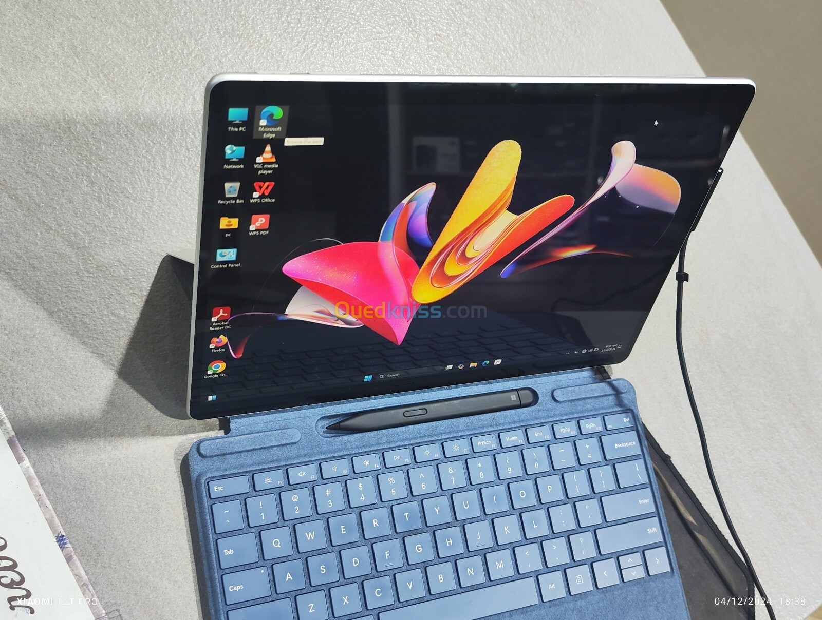 Microsoft Surface Pro 9 (clavier + stylet )