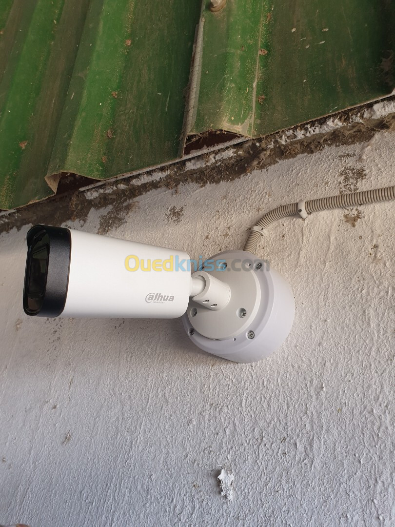 installation camera surveillance et system dalarm