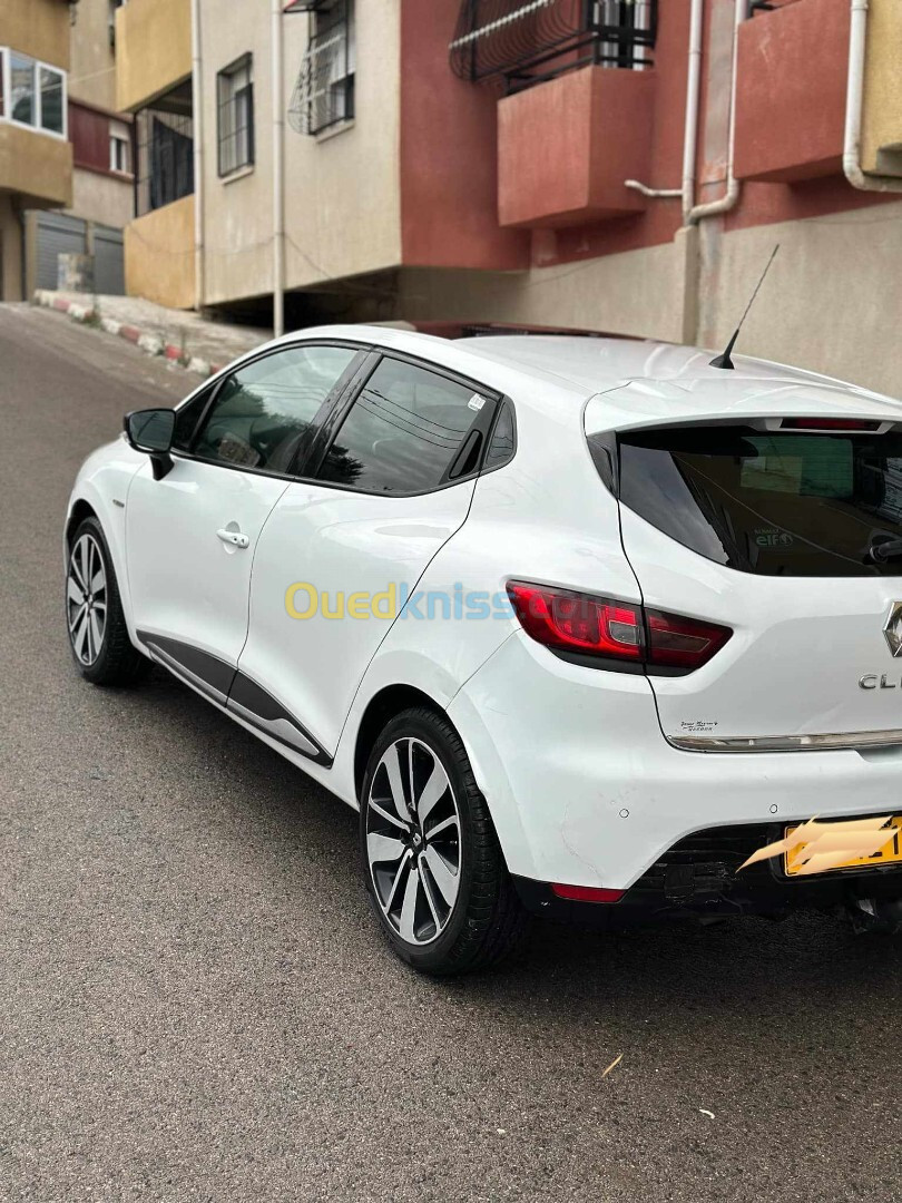 Renault Clio 4 2014 Seventeen