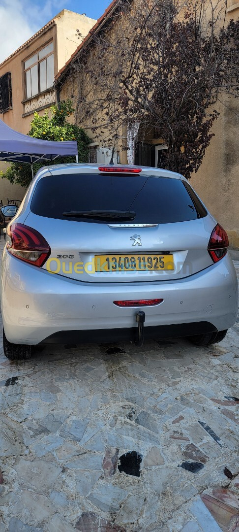 Peugeot 208 2019 Allure Facelift