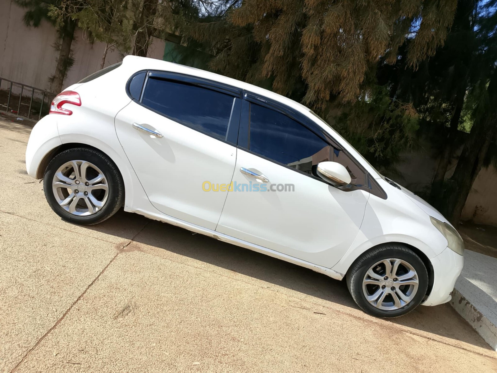 Peugeot 208 2014 Active