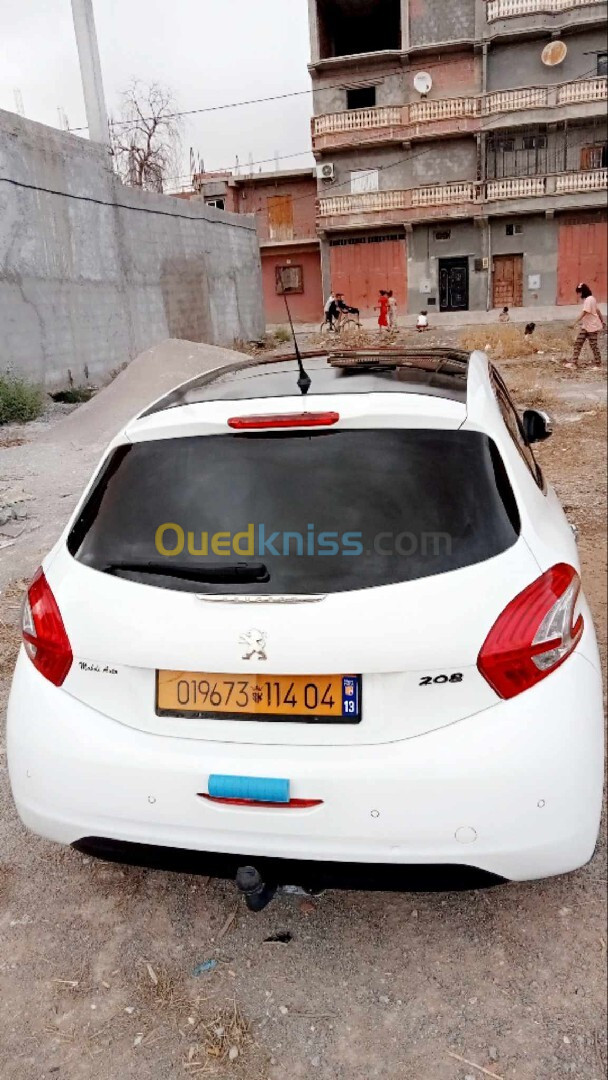 Peugeot 208 2014 Allure