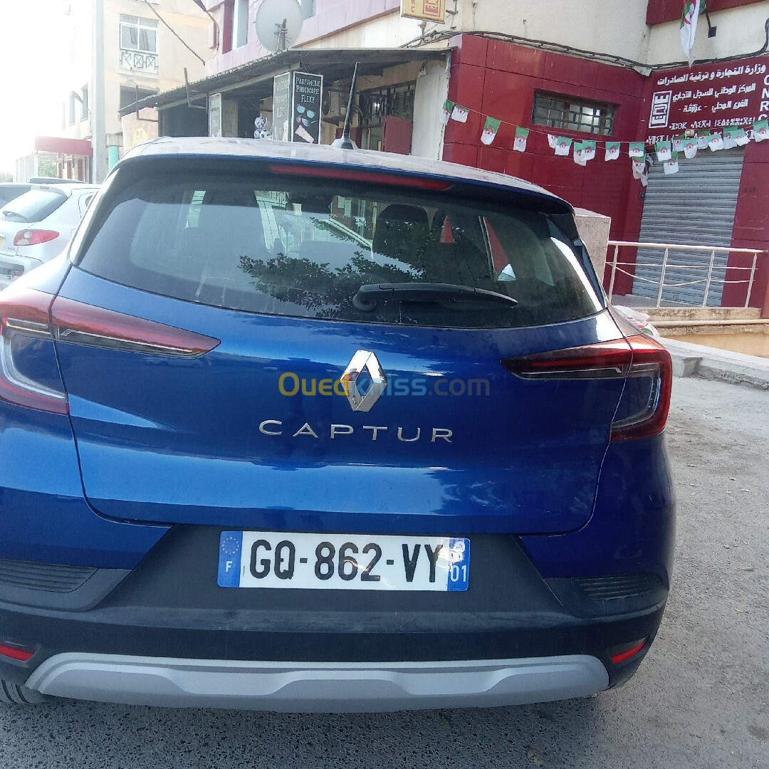 Renault Captur 2023 Luxe