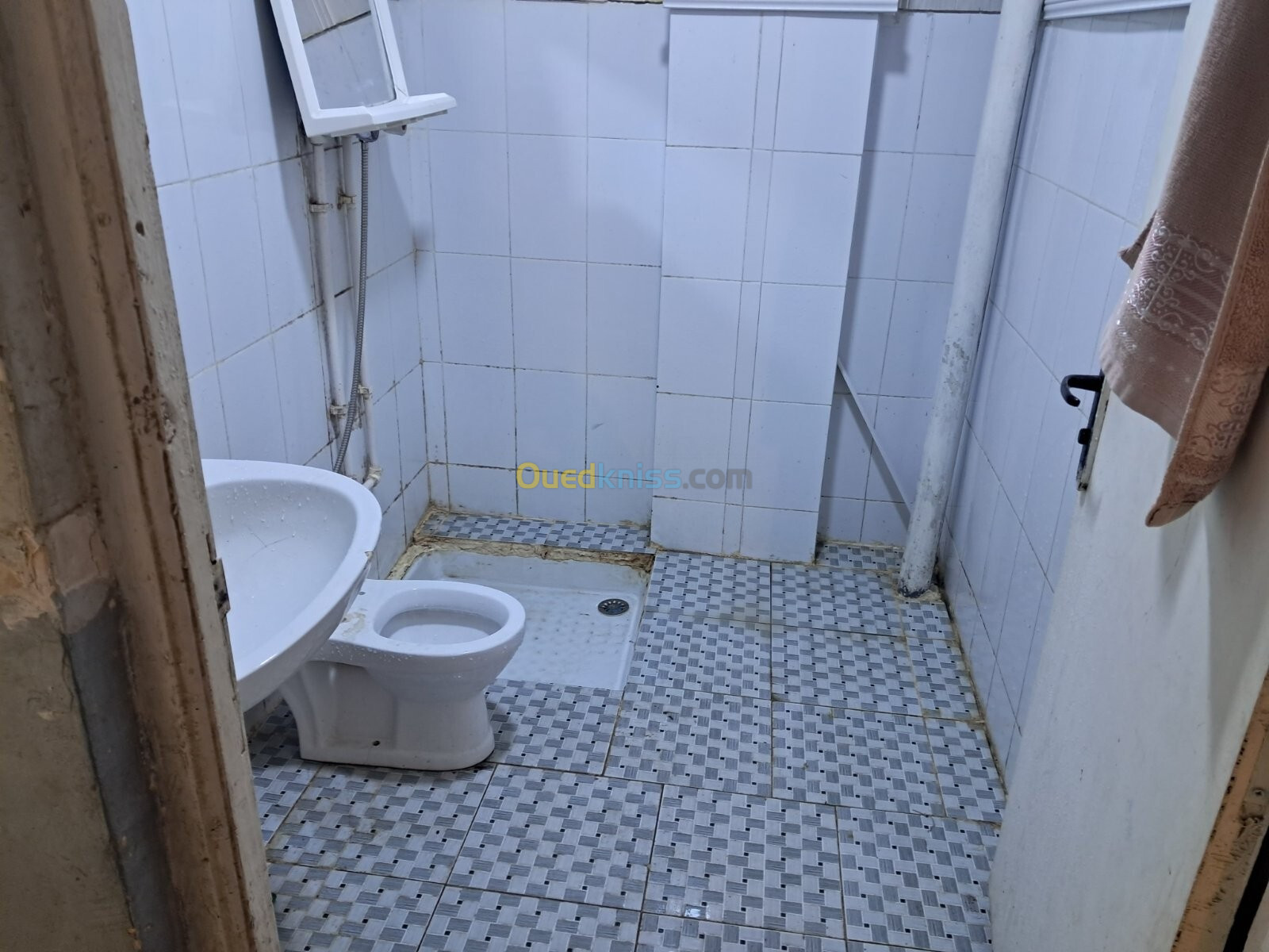 Location Appartement F3 Boumerdès Corso