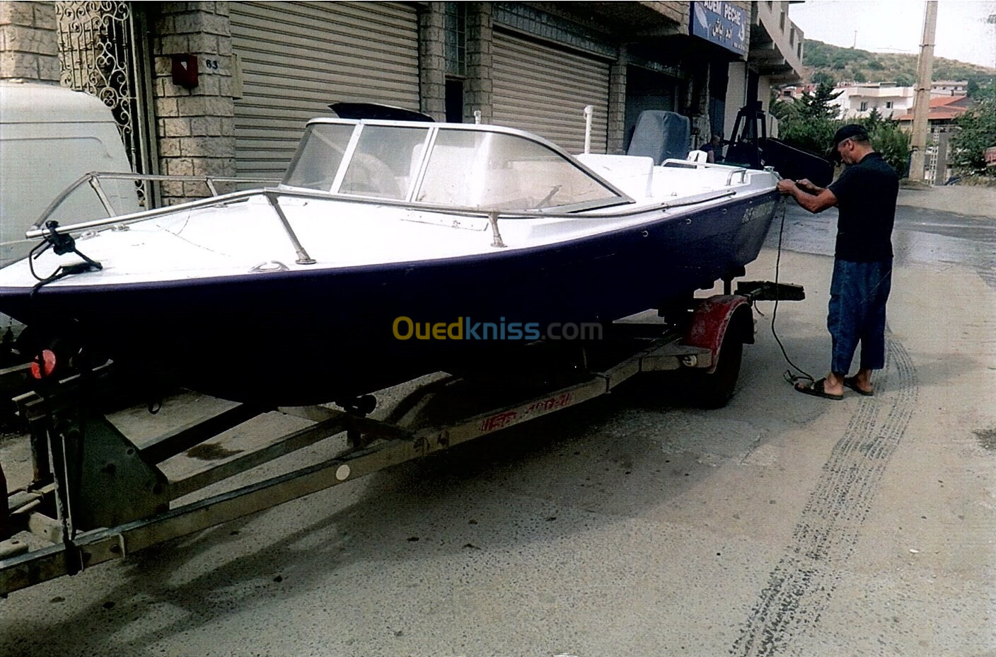 BATEAU DE PLAISANCE