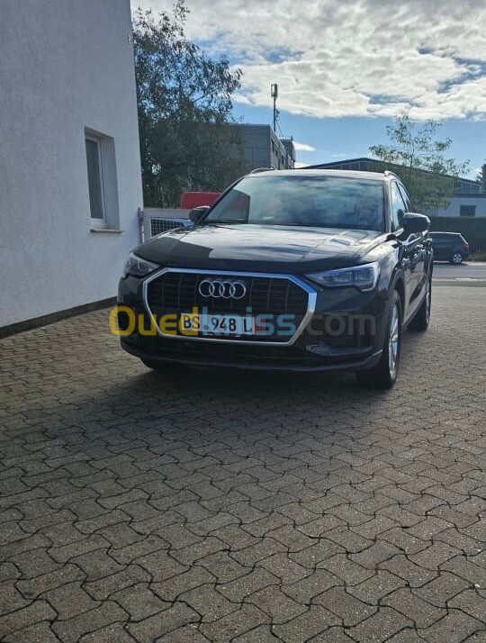 Audi Q3 2022 Q3