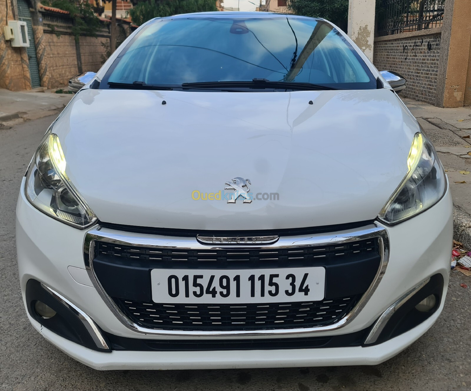 Peugeot 208 2015 Allure Facelift