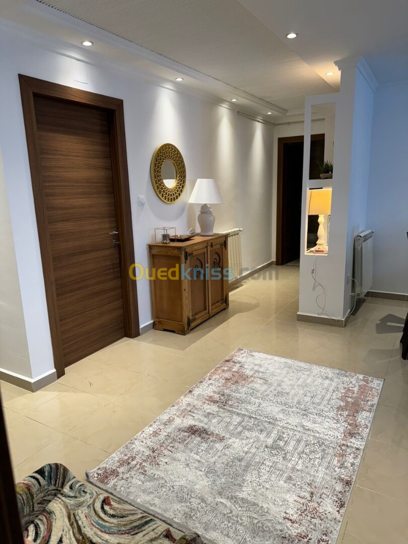 Location Appartement F3 Alger Hydra