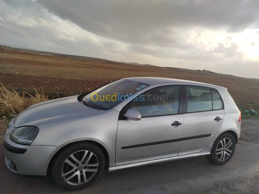 Volkswagen Golf 5 2007 R32