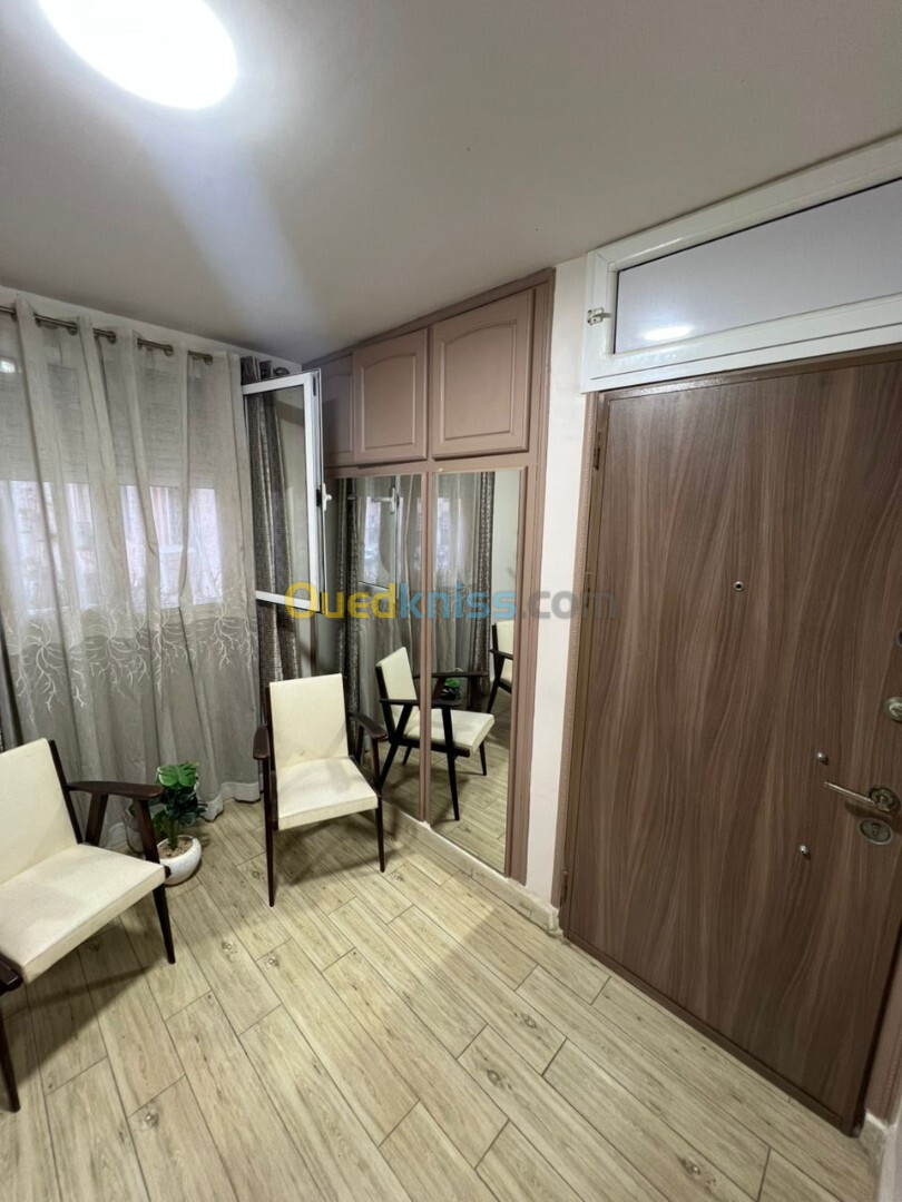 Vente Appartement F5 Alger Ain naadja