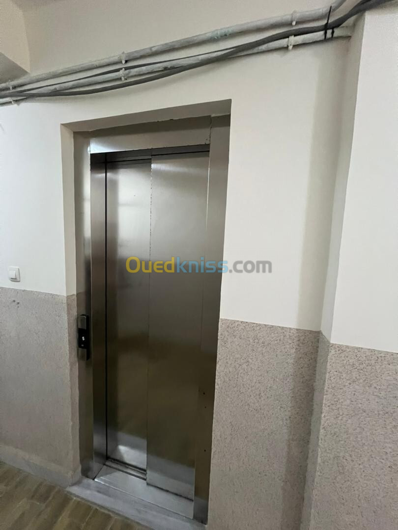 Vente Appartement F3 Alger Ain naadja