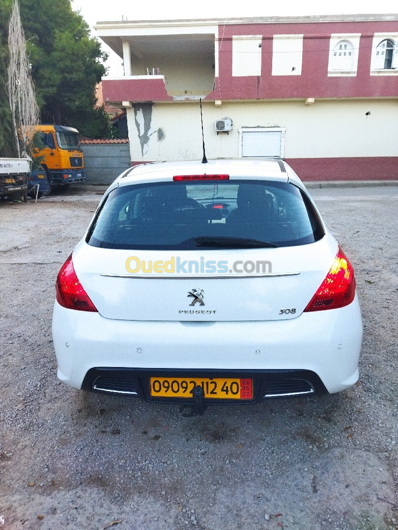 Peugeot 308 2012 Alir