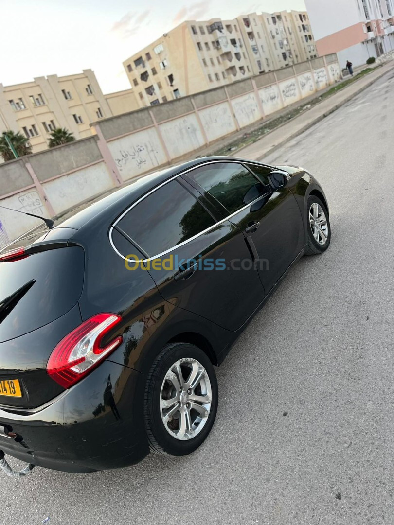 Peugeot 208 2014 Active