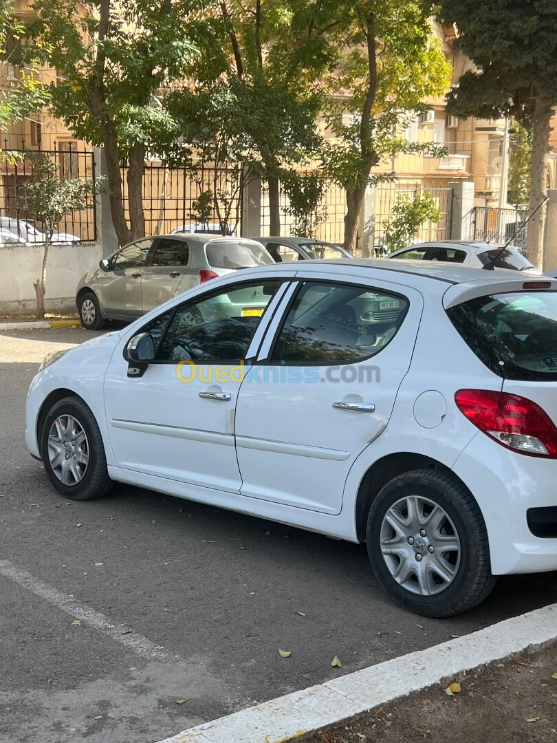 Peugeot 207 2012 207