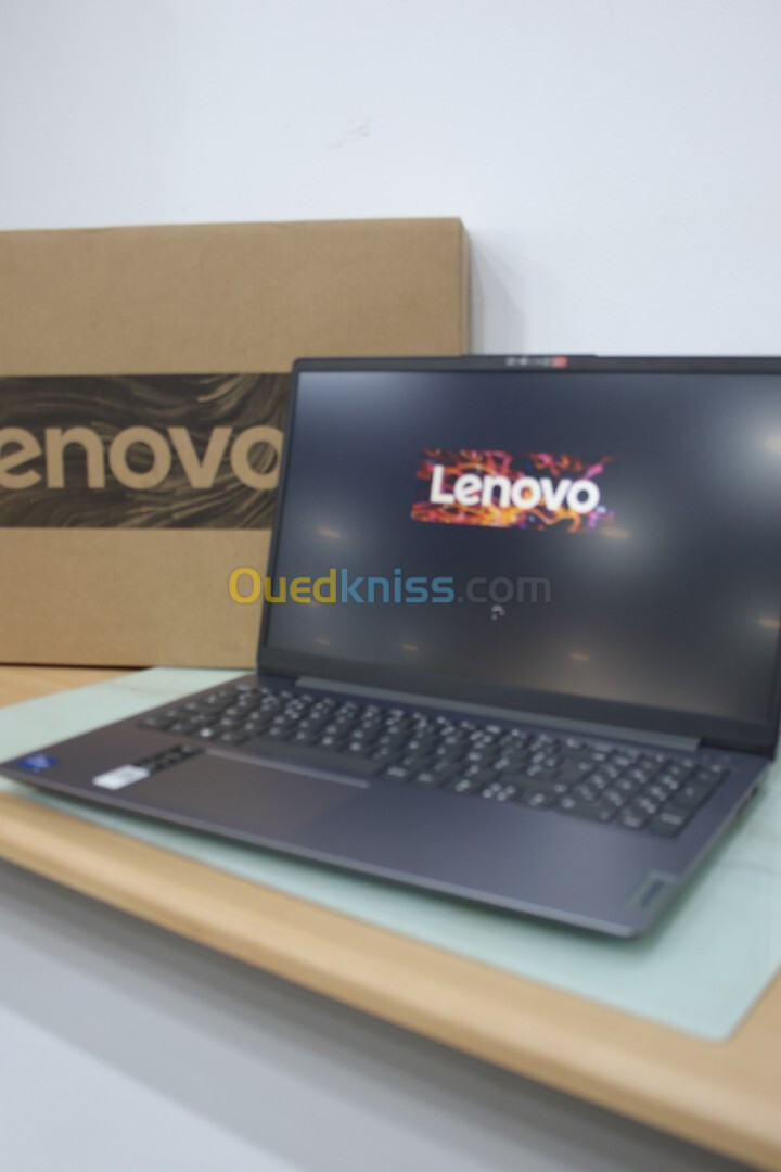 LAPTOP - LENOVO IDEAPAD I5 11em - 