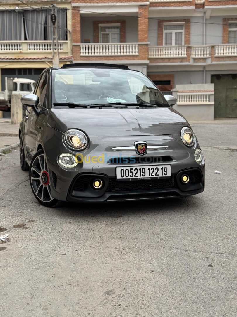 Fiat 500 2022 Abarth