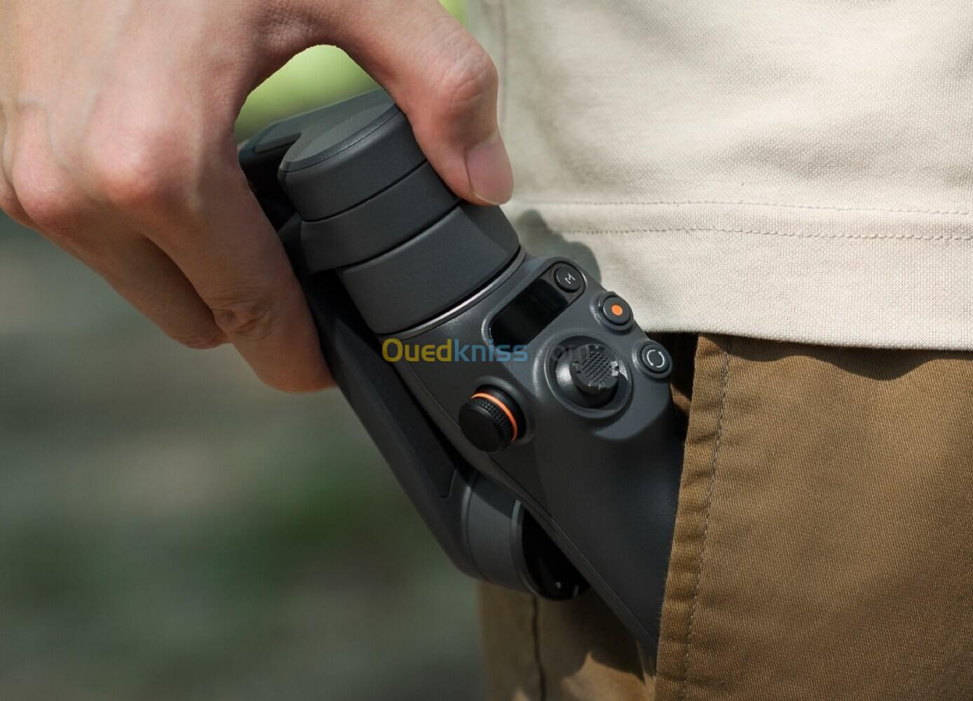 DJI OSMO MOBILE 6 STABILISATEUR POUR SMARTPHONES