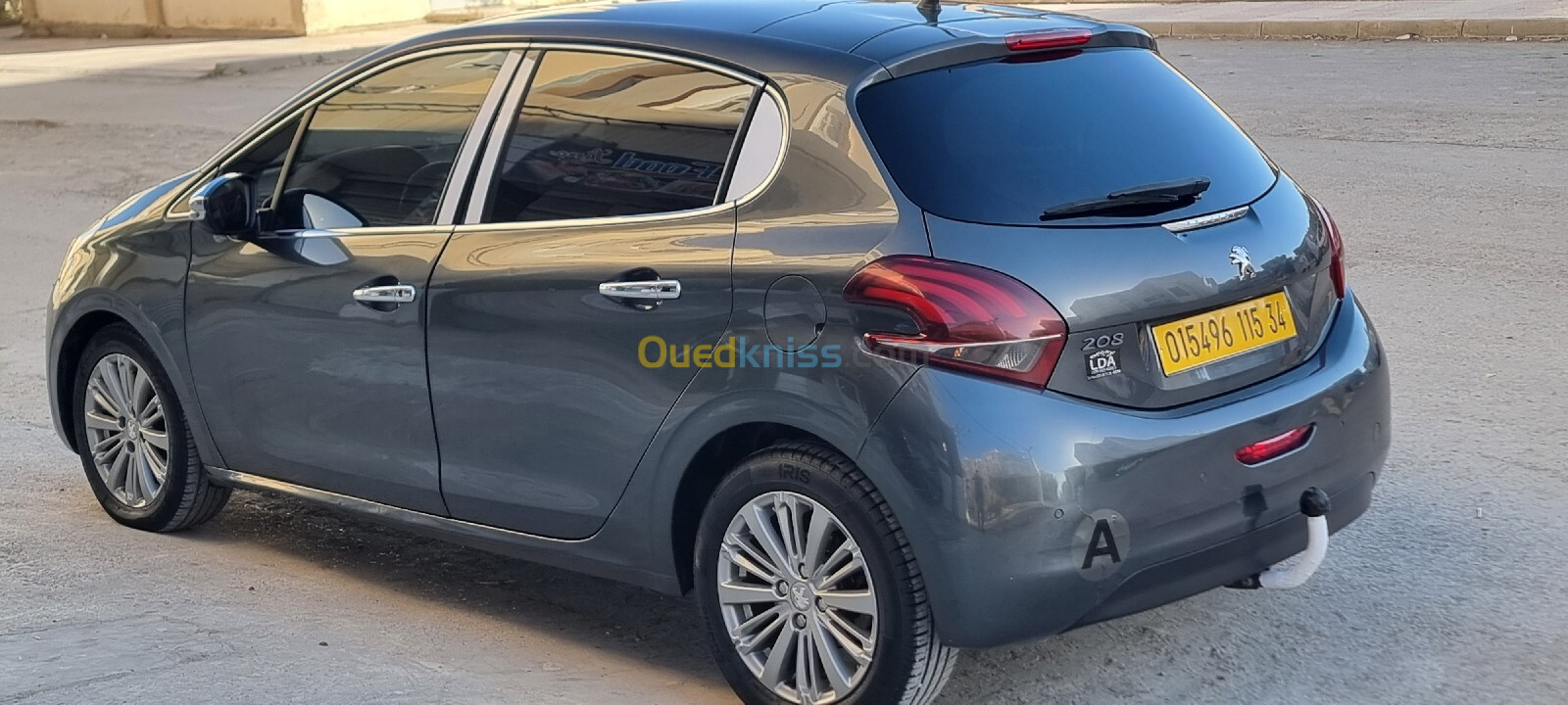 Peugeot 208 2015 Allure Facelift