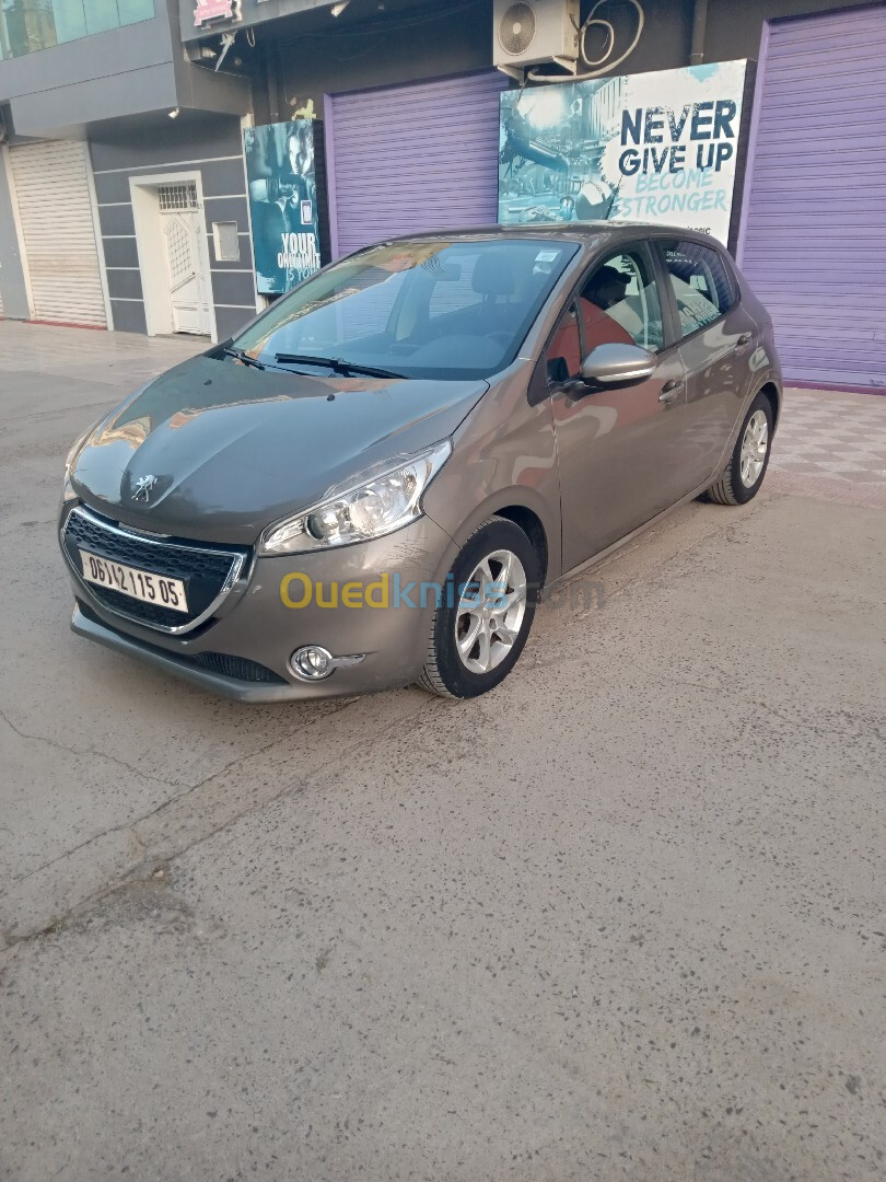 Peugeot 208 2015 208