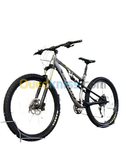 DECATHLON Vélo Kona Gris double suspension