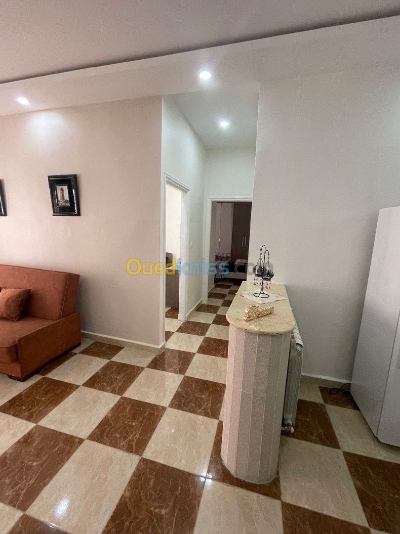 Location vacances Appartement F3 Alger El biar