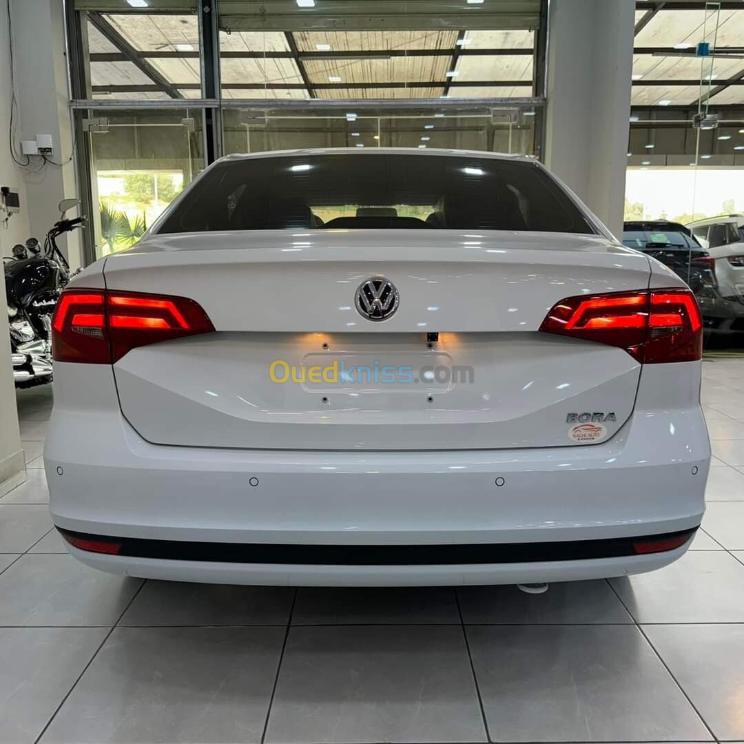 Volkswagen BORA 2024 1.6 MPI