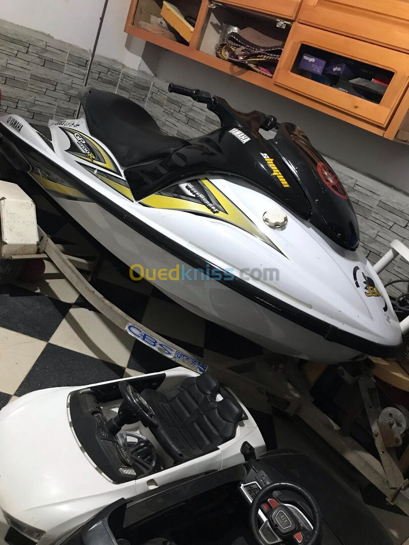 Yamaha Jet-ski GP1300R 2004