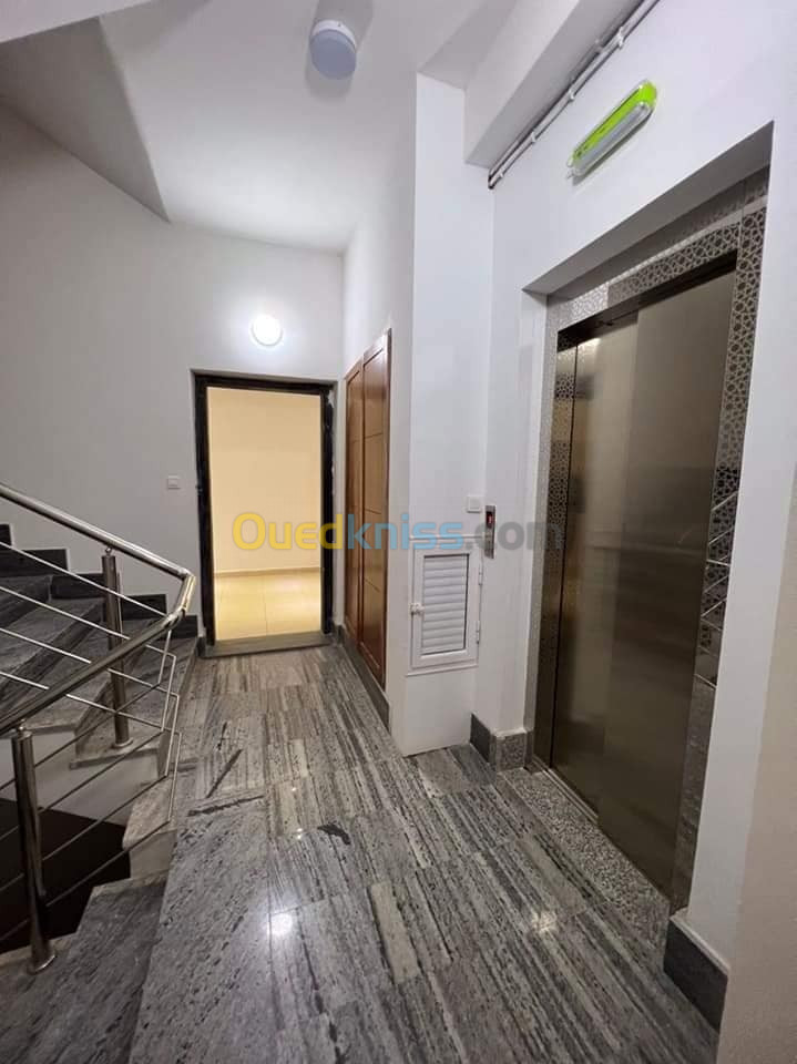 Vente Appartement F3 Alger Bordj el kiffan