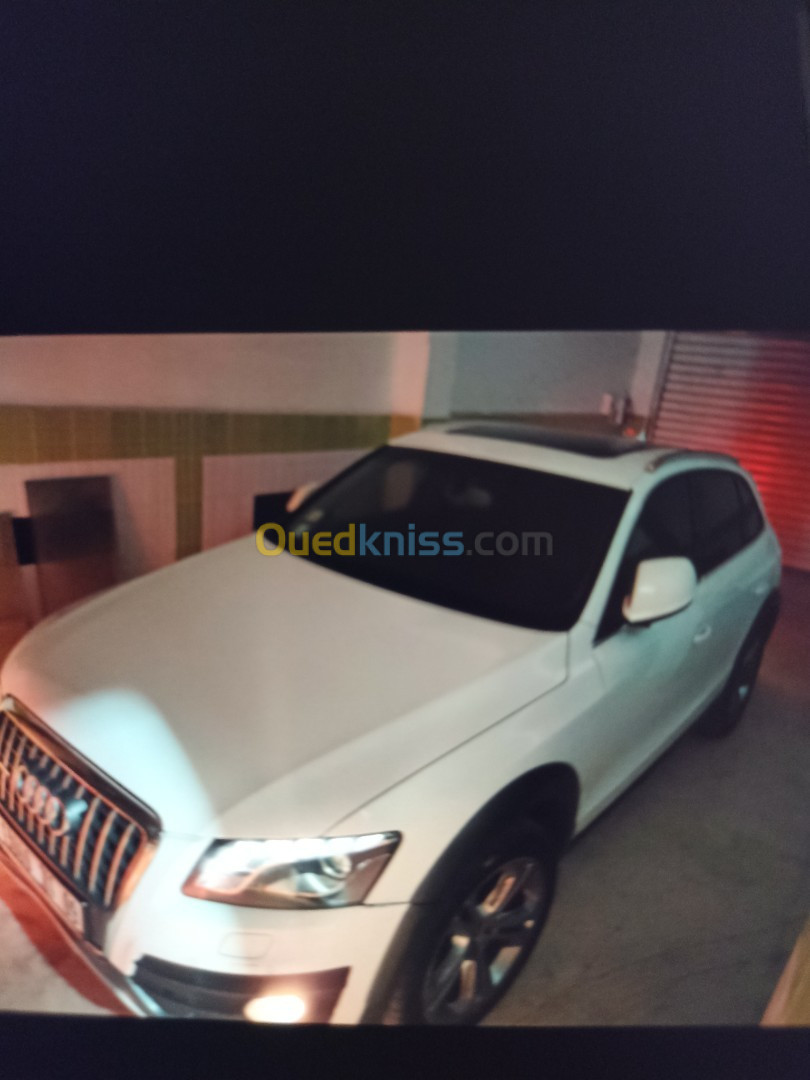 Audi Q5 2011 Off Road