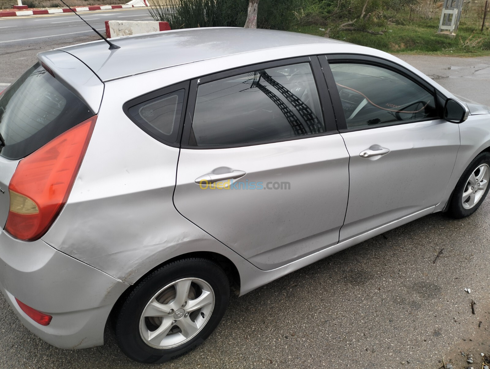 Hyundai Accent RB  4 portes 2012 Accent RB  4 portes