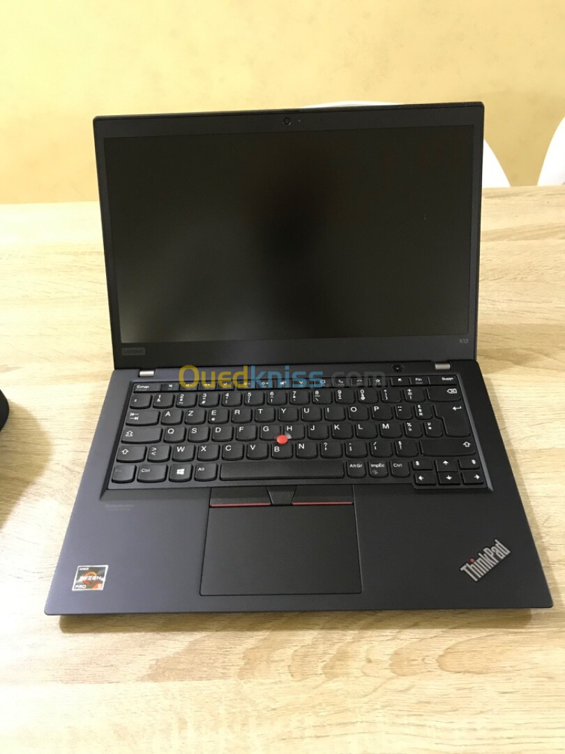 PC portable LENOVO