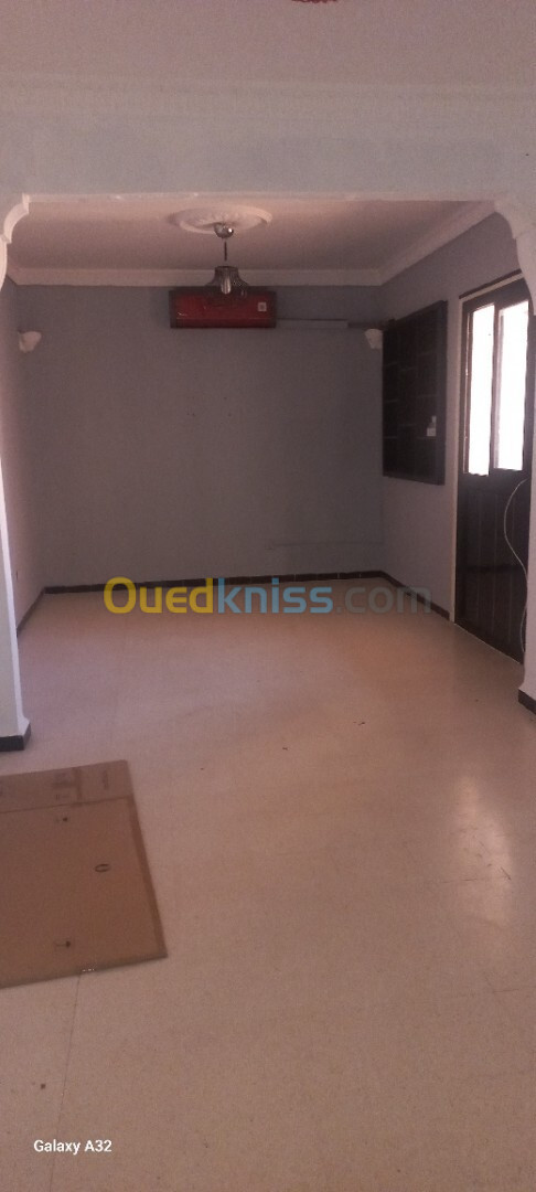 Vente Appartement F3 Alger Ain benian