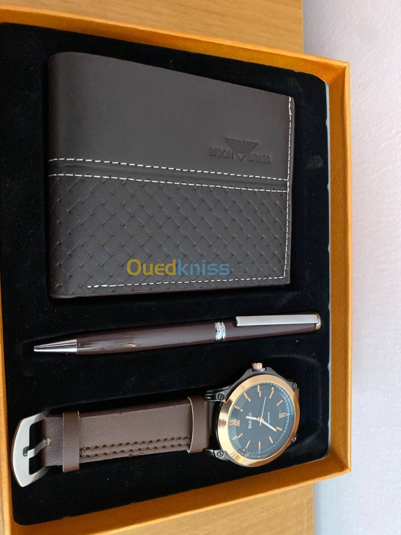 Pack Montre Classique , Porte Monnaie , Stylo