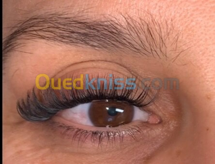 Extensions de cils 