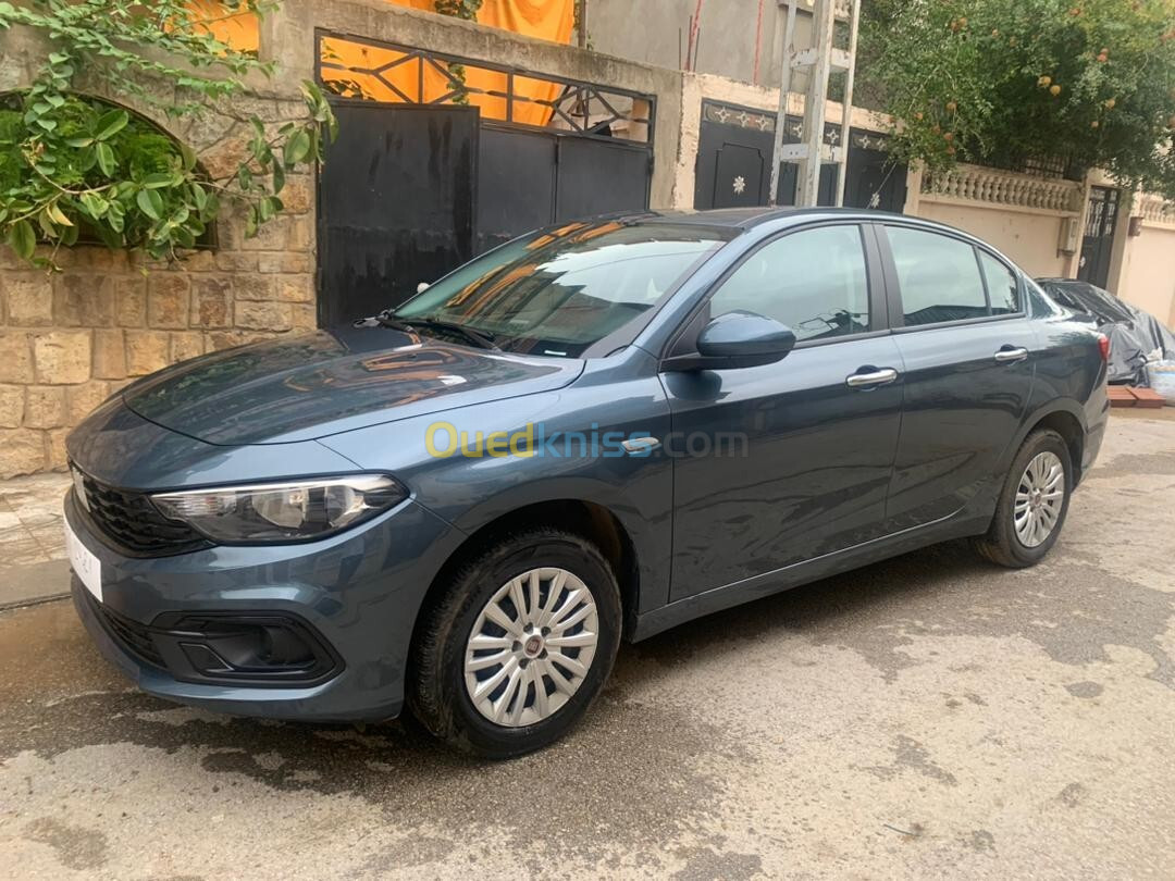 Fiat Tipo 2024 City