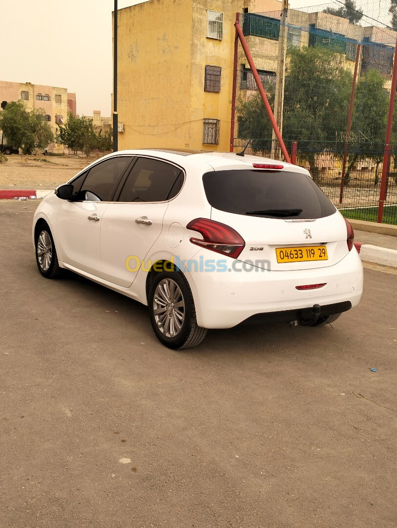 Peugeot 208 2019 Allure Facelift