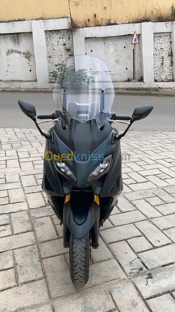 Yamaha T-max560 2023