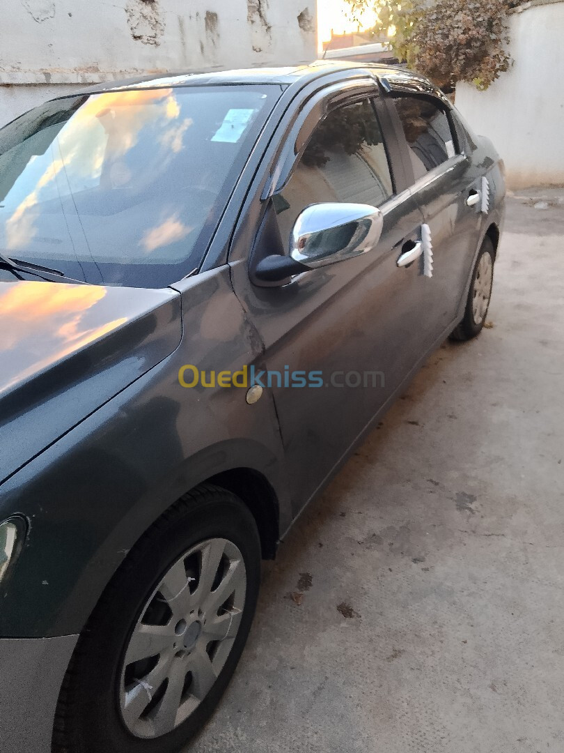 Peugeot 301 2013 Active