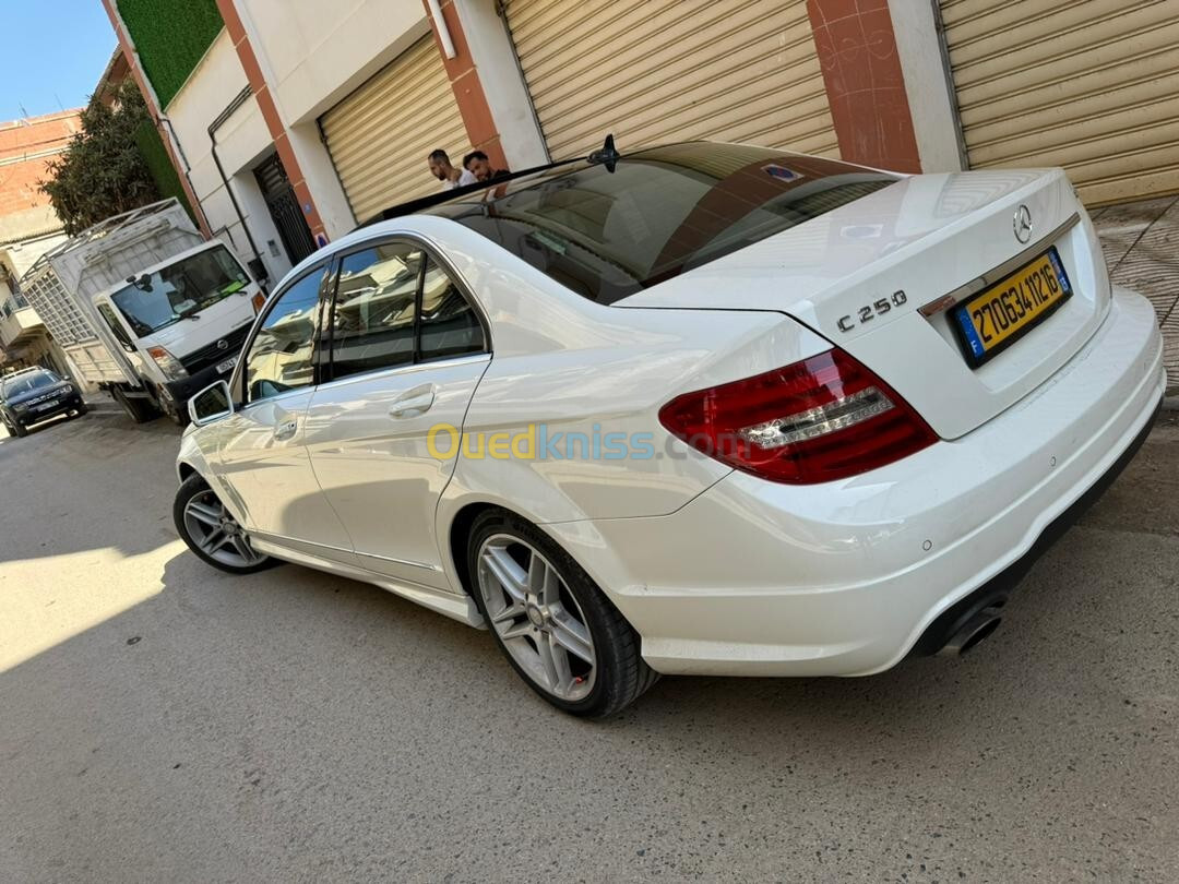 Mercedes Classe C 2012 250 AVANTGARDE Designo