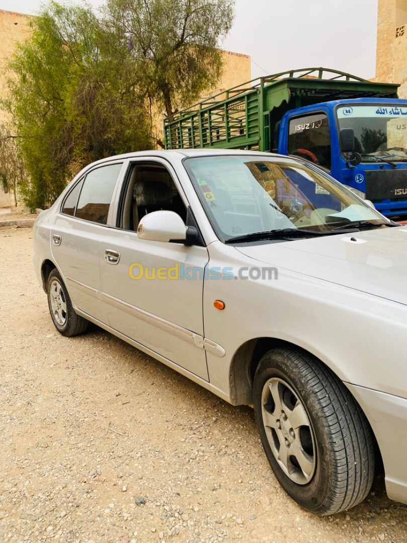 Hyundai Accent 2015 