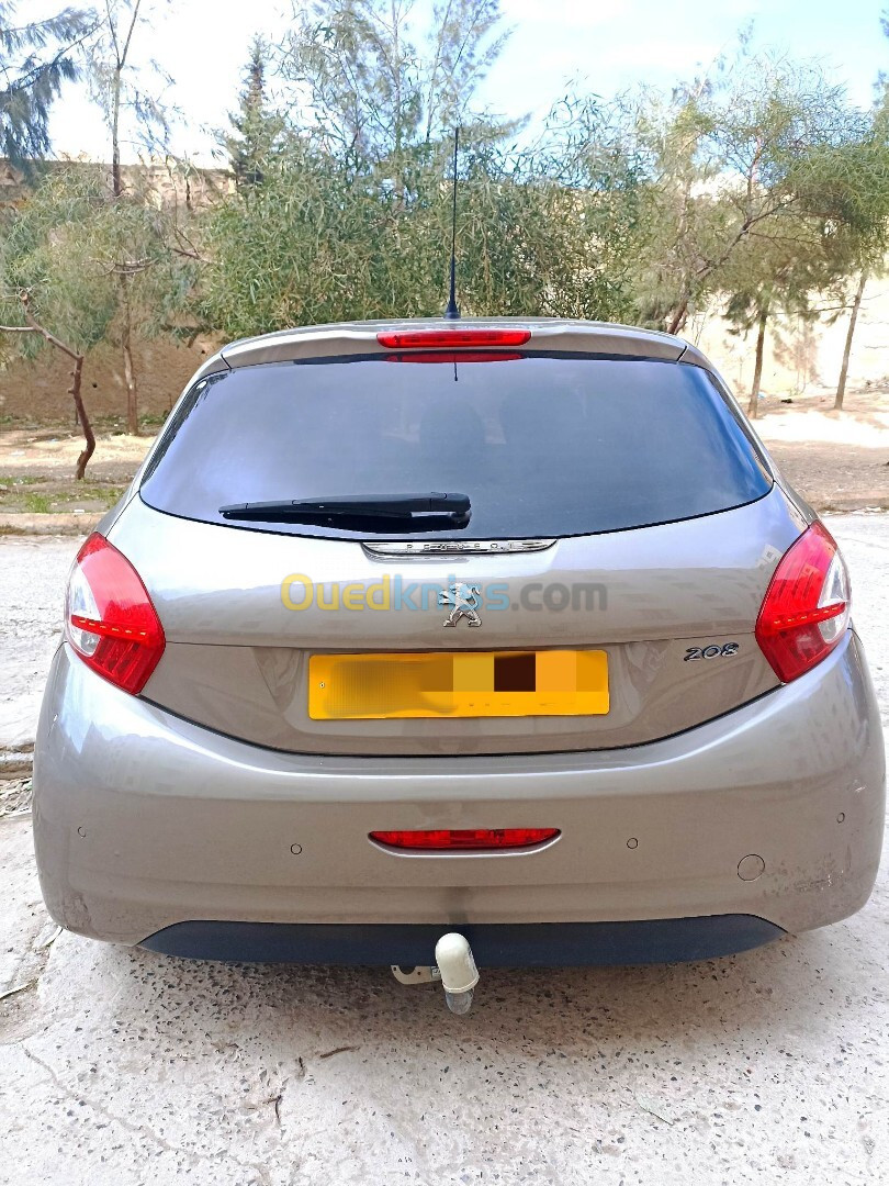 Peugeot 208 2013 Allure