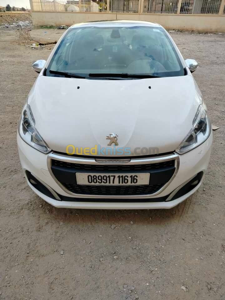 Peugeot 208 2016 Allure