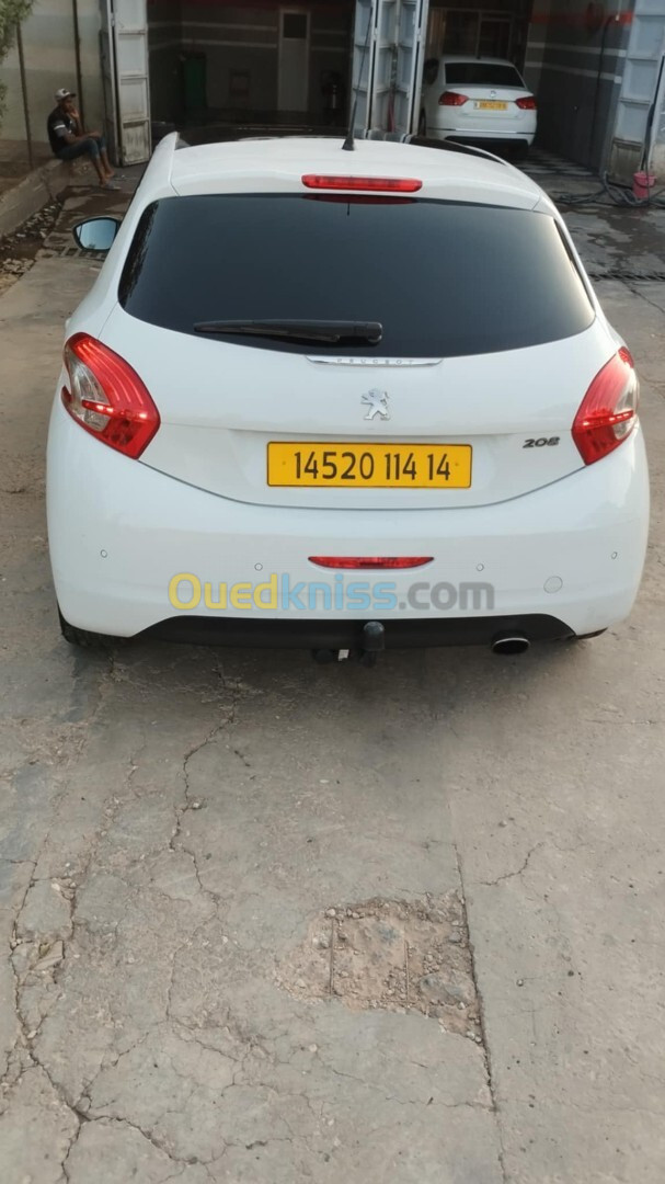 Peugeot 208 2014 Allure