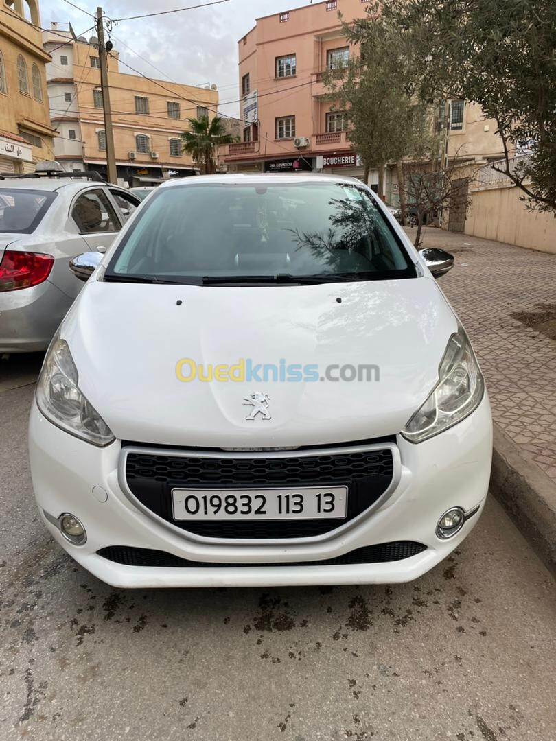 Peugeot 208 2013 208