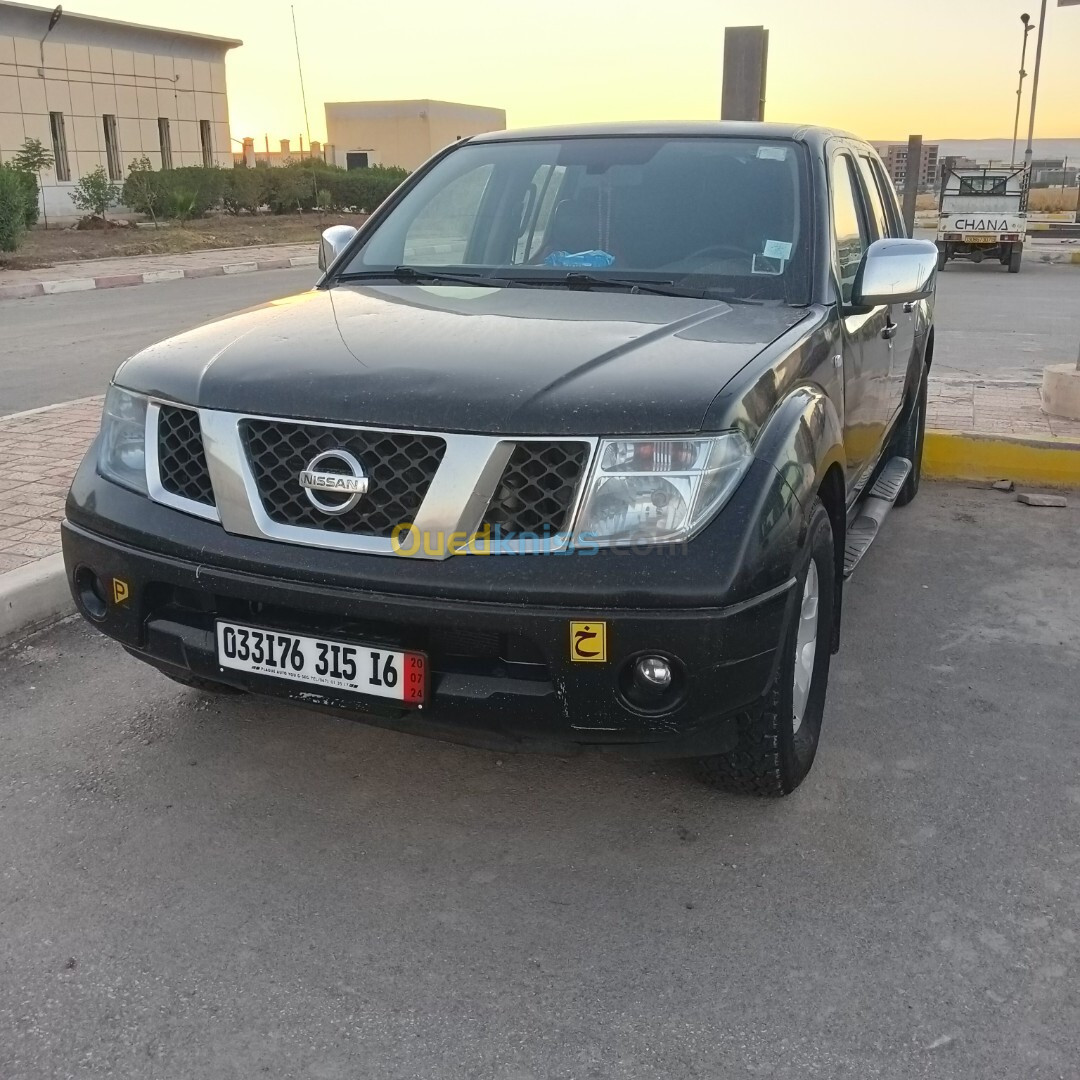 Nissan Navara 2015 Elegance 4x4