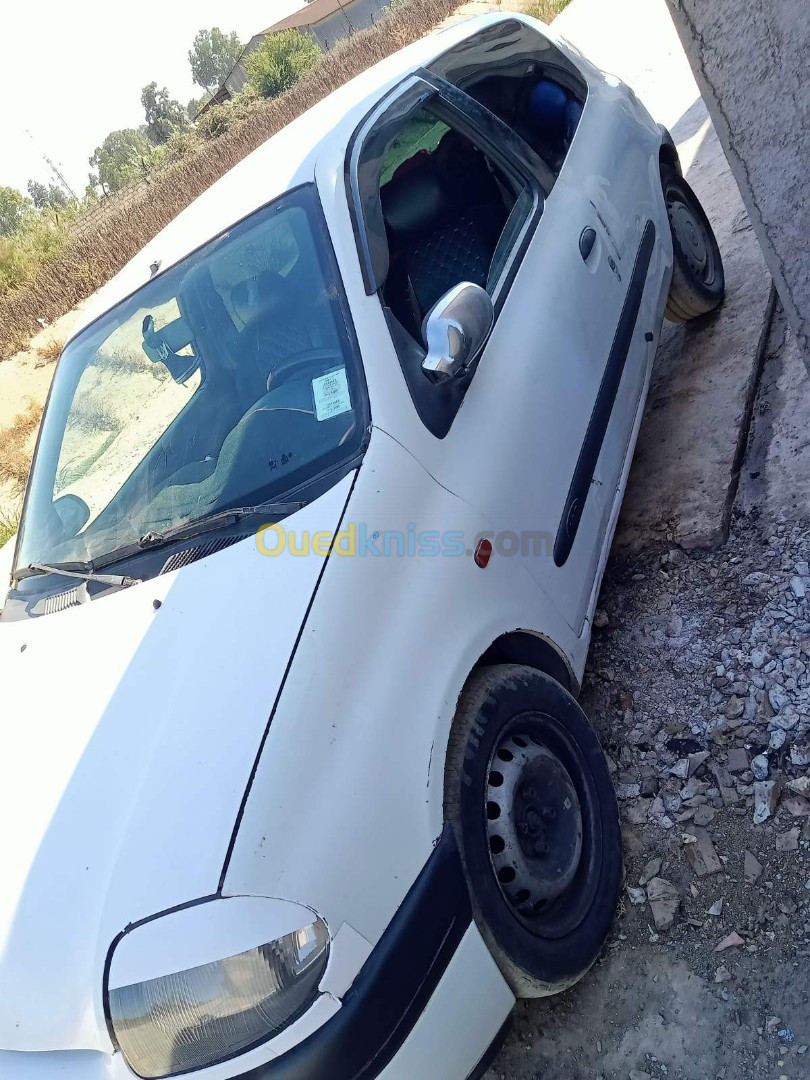 Renault Clio 2 2001 