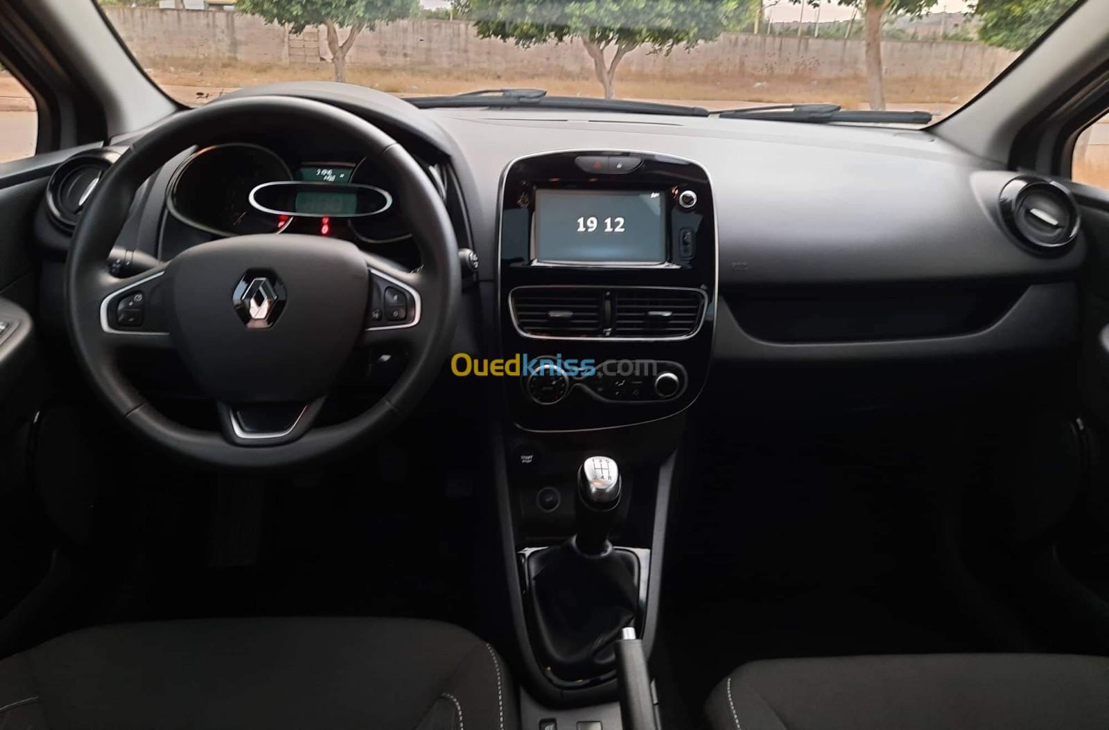 Renault Clio 4 2022 Limited 2