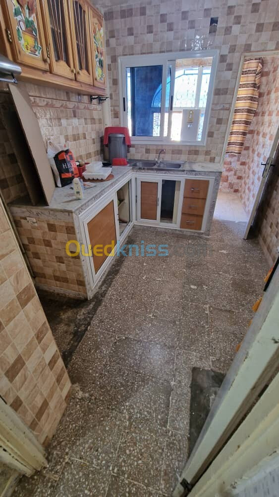 Vente Appartement F5 Annaba Sidi amar